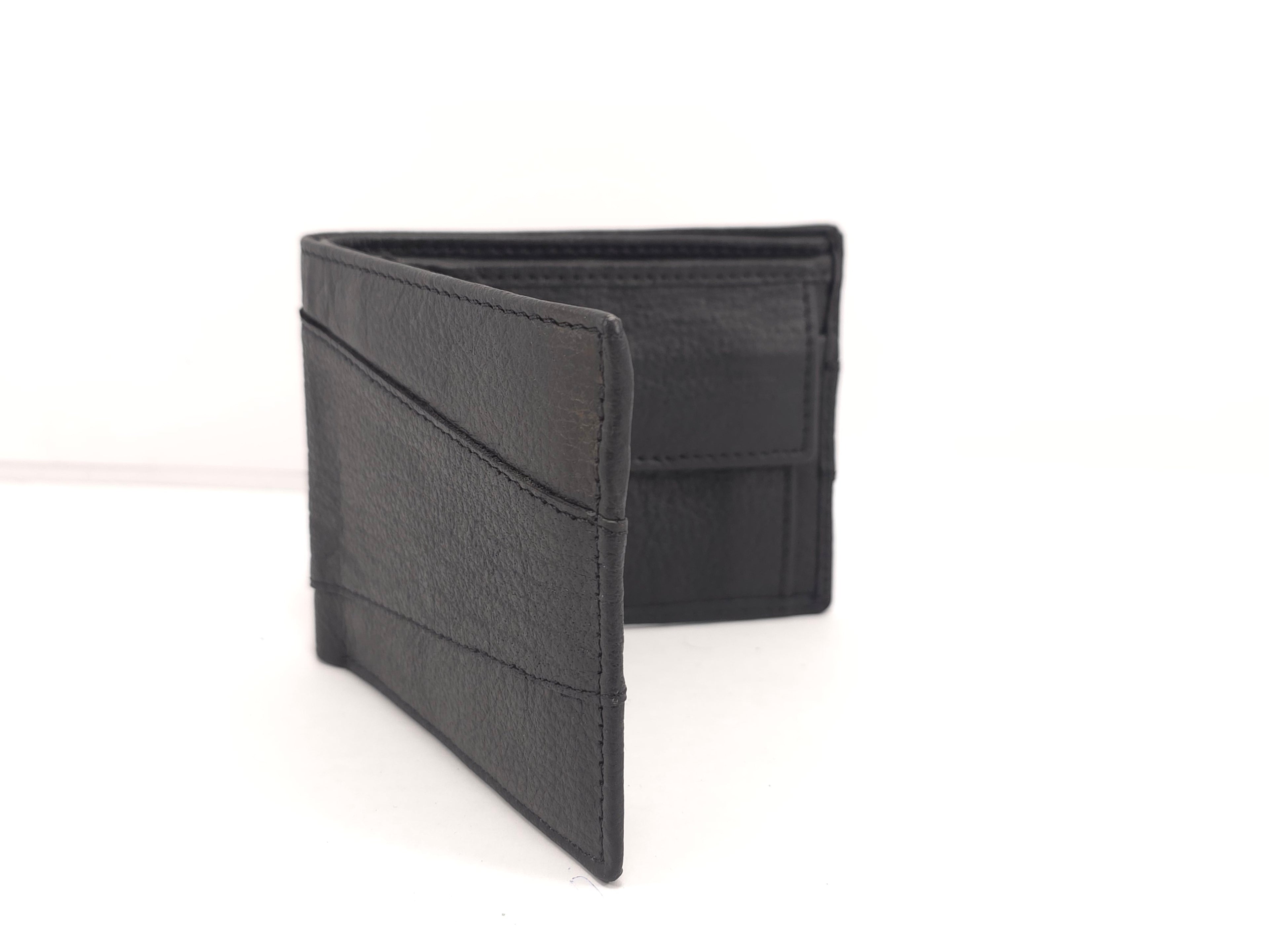 Classic Bifold Leather Wallet – Black